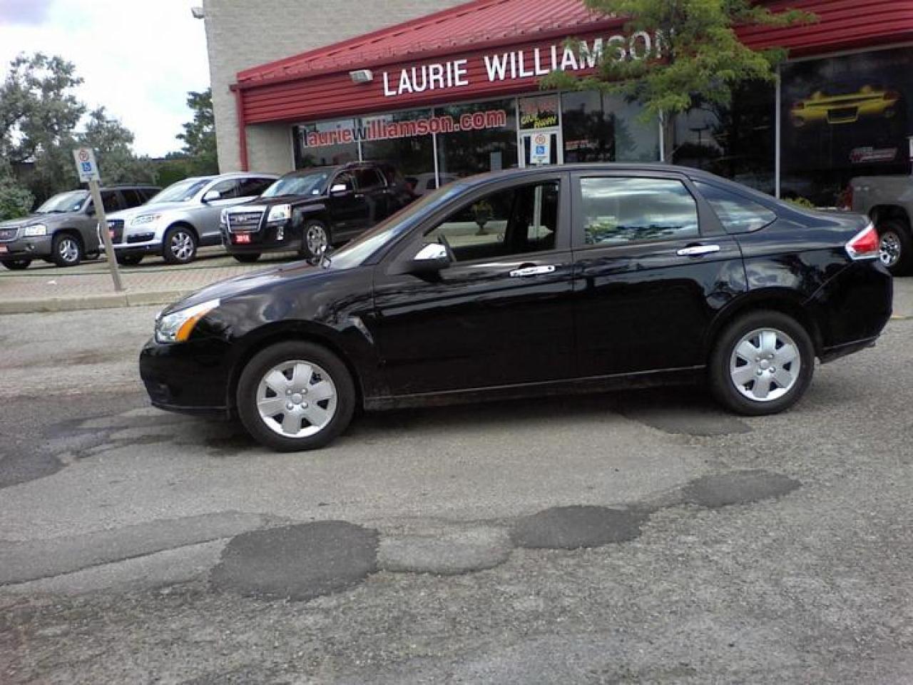 Used 2009 Ford Focus SE for sale in Mississauga, ON