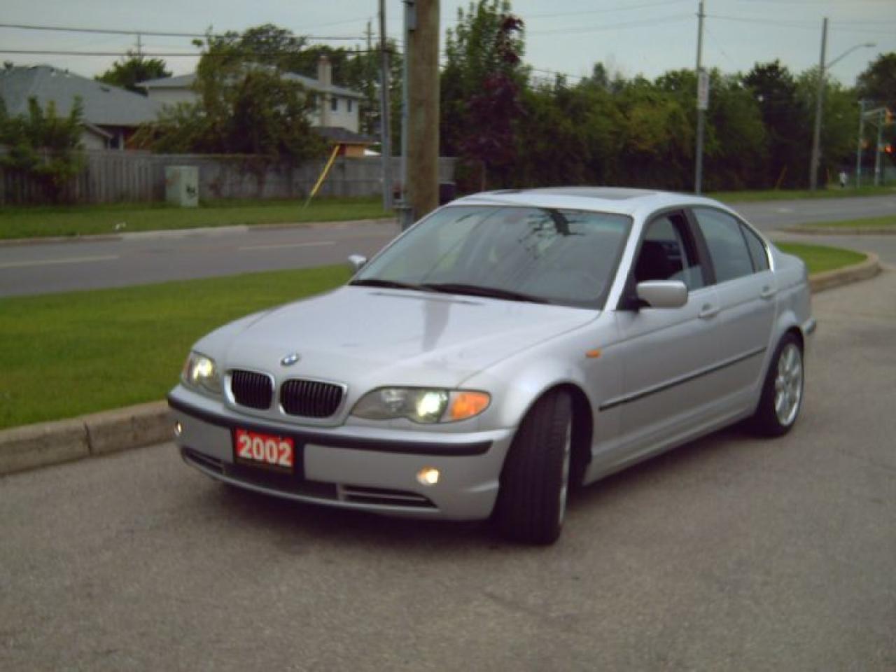 Used 2002 BMW 330 SPORTS PACKAGE for sale in Cambridge, ON