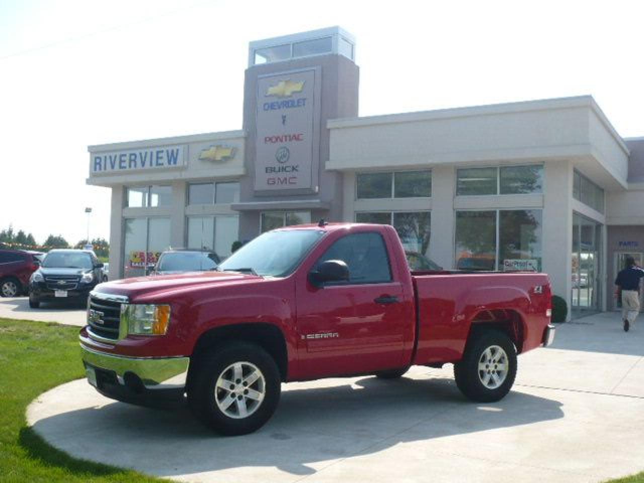 Used 2008 GMC Sierra SLE for sale in Wallaceburg, ON