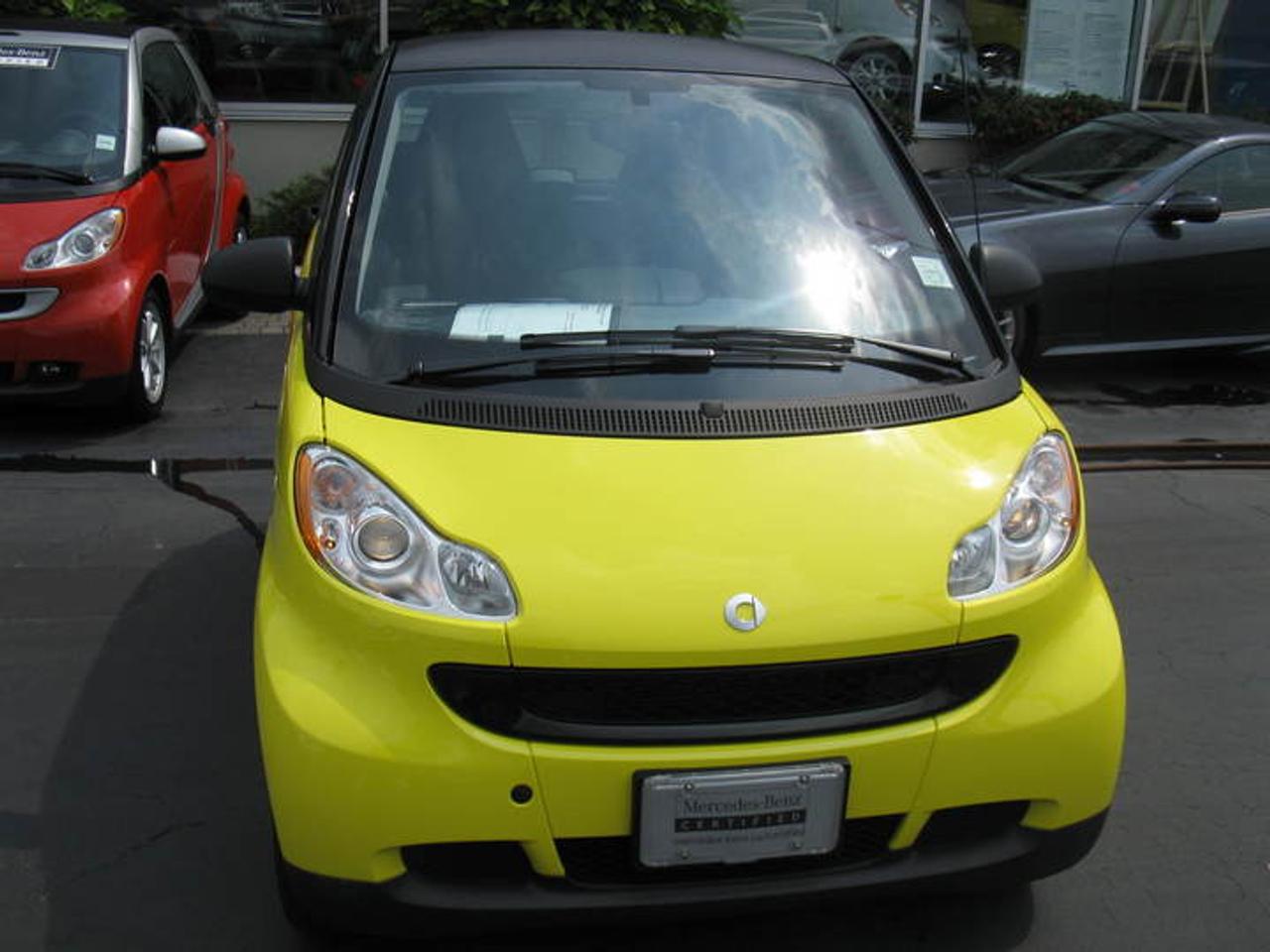 608562.9930704