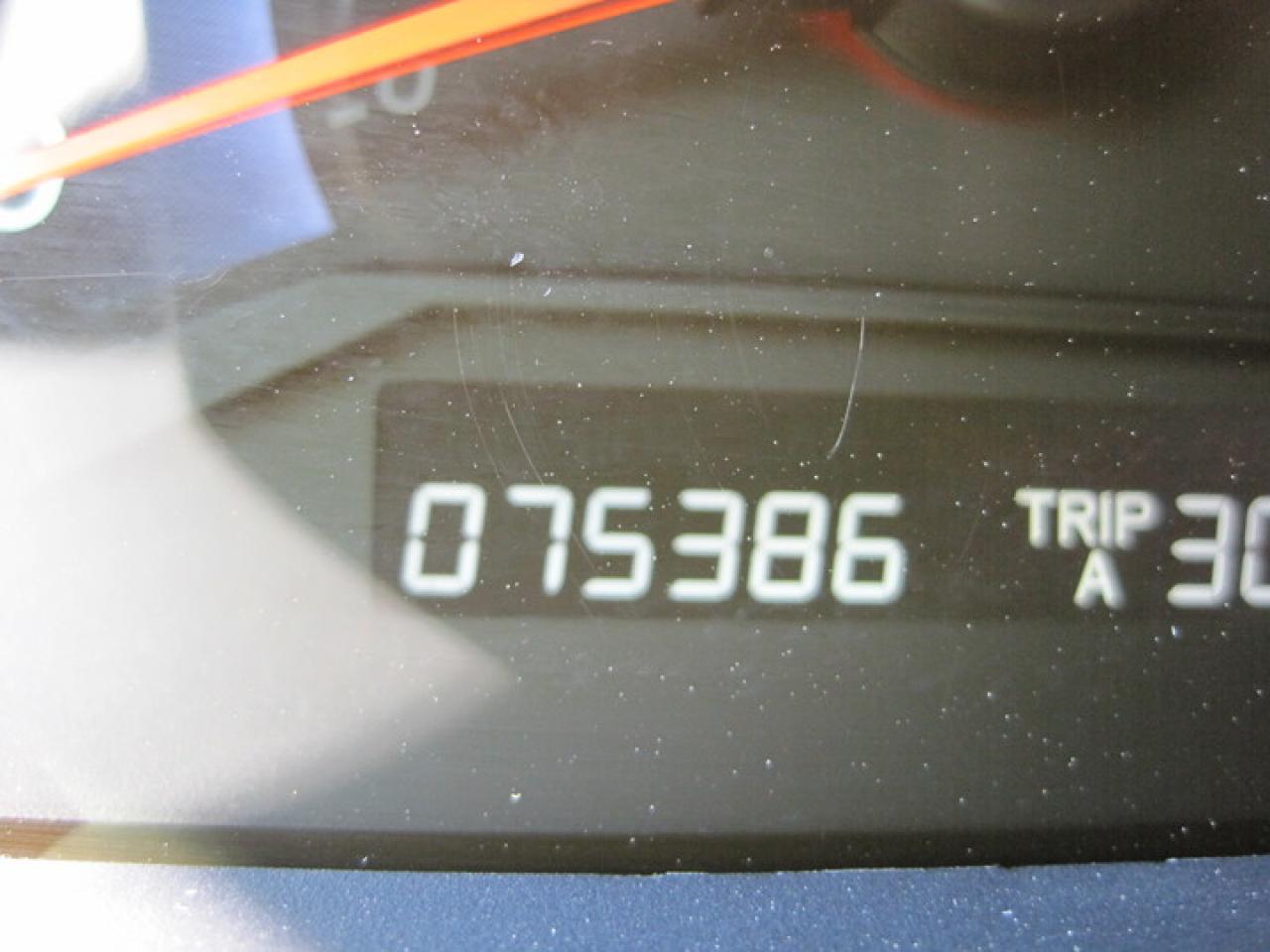 608567