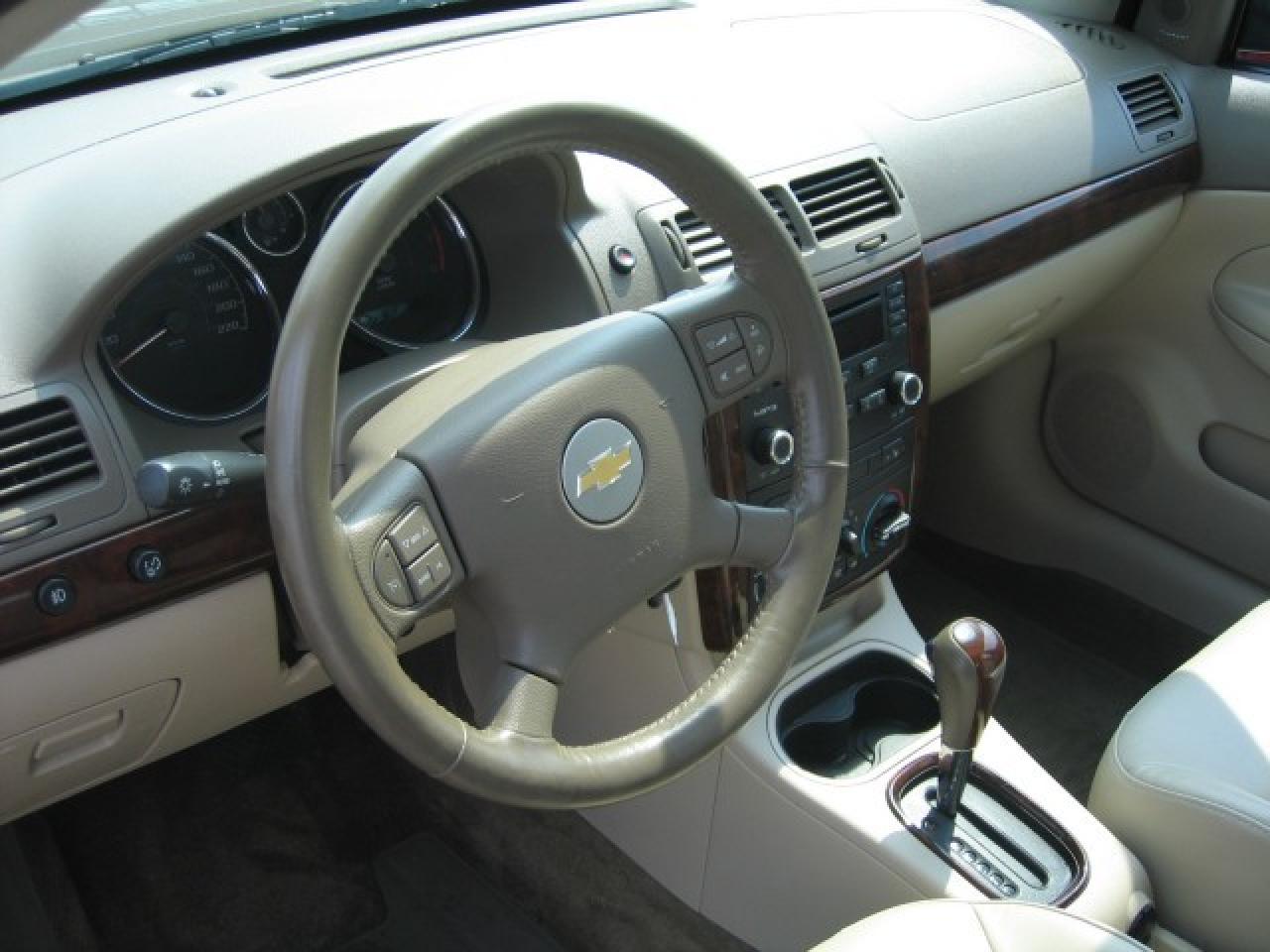 608621