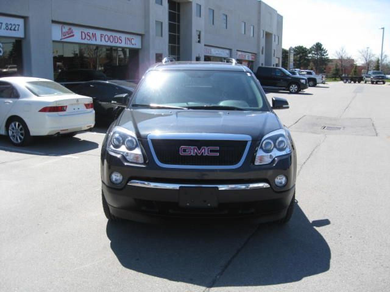 Used 2007 GMC Acadia SLE**7PASS**ACCIDENT FREE for sale in Vaughan, ON