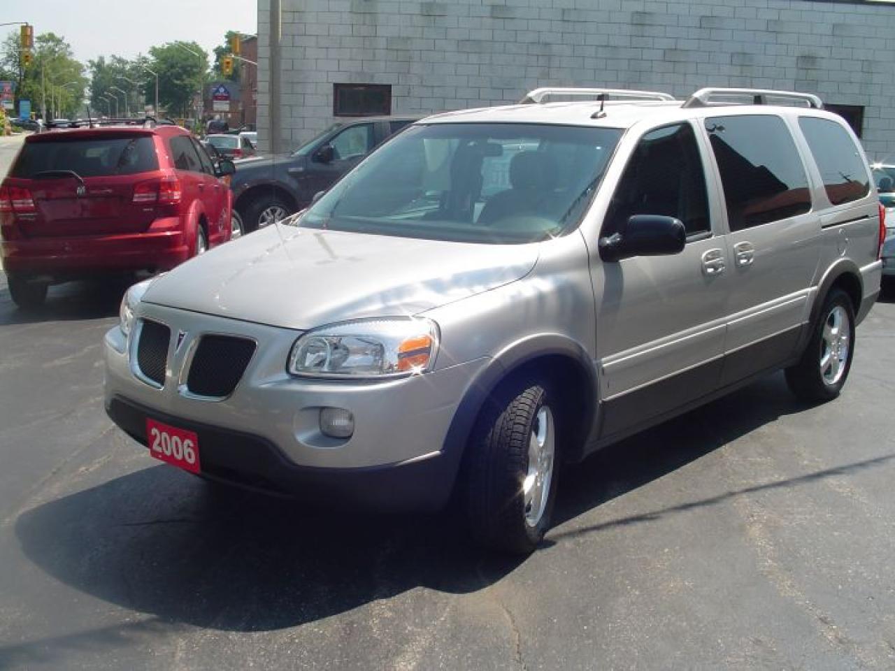 Used 2006 Pontiac Montana SV6 for sale in Dunnville, ON