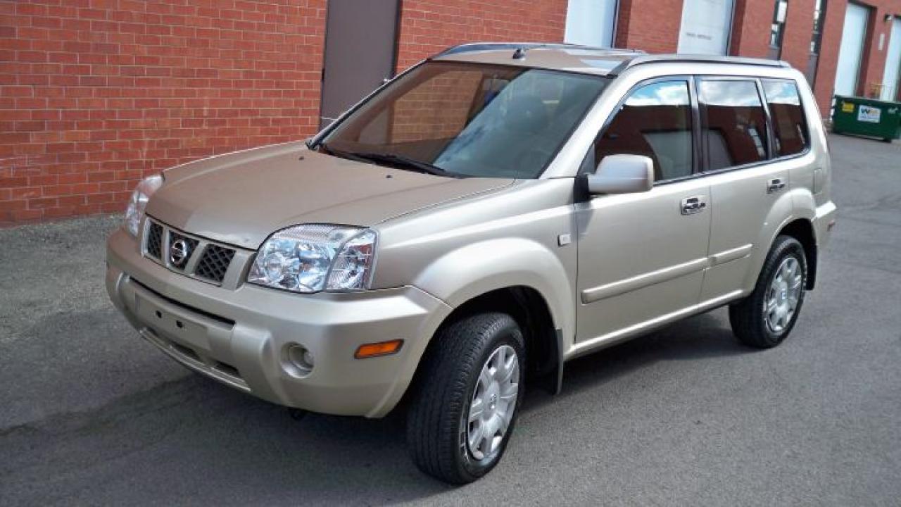 Used 2006 Nissan X-Trail XE for sale in Mississauga, ON