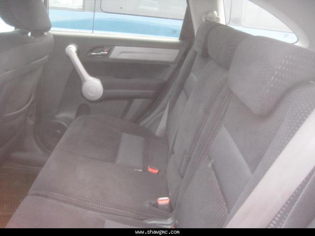 608853.10862639