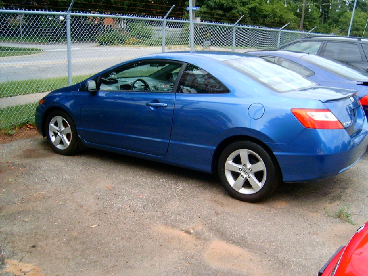 Used 2006 Honda Civic LX for sale in Scarborough, ON