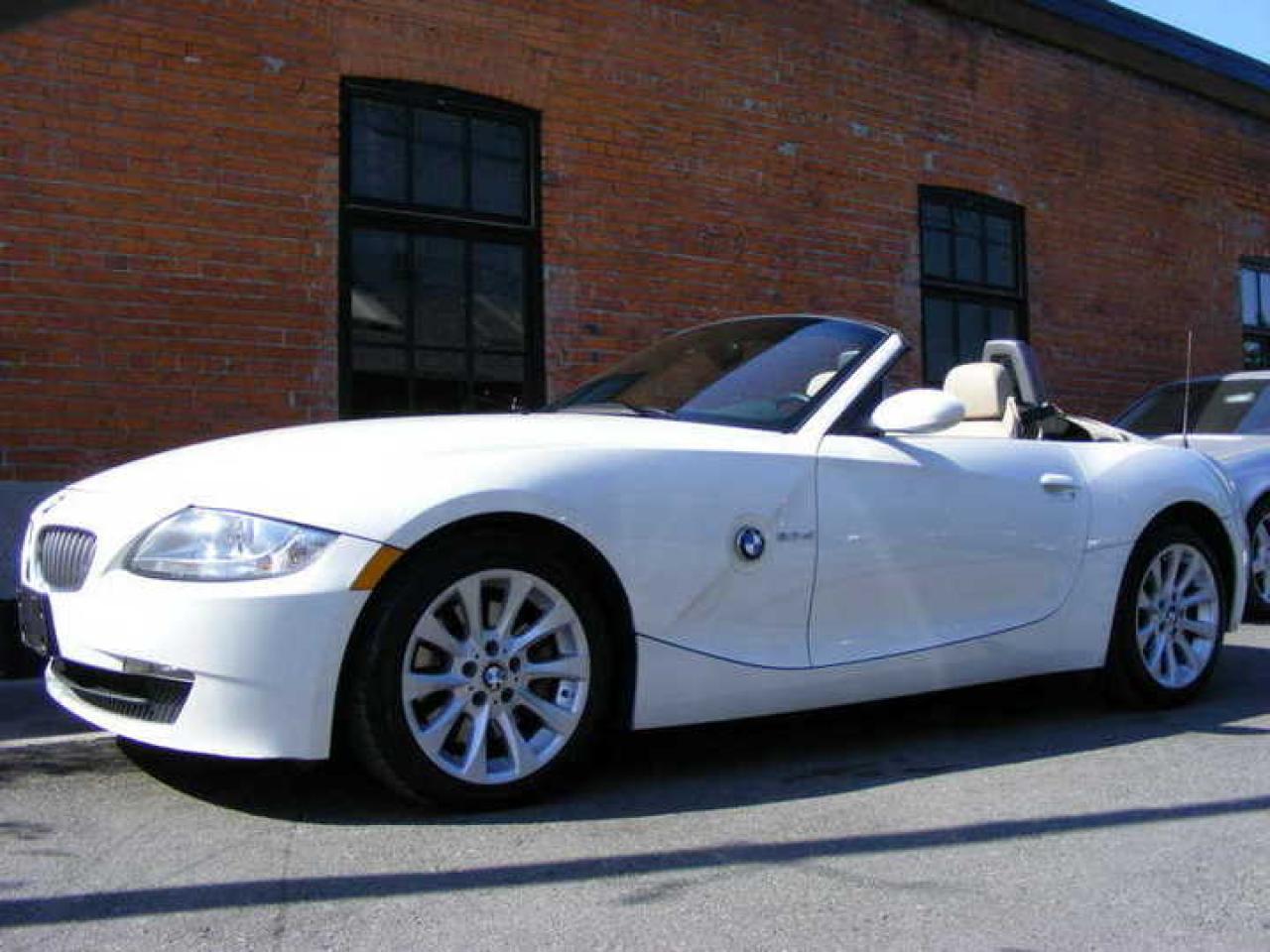 Used 2006 BMW Z4 3.0si for sale in Vancouver, BC