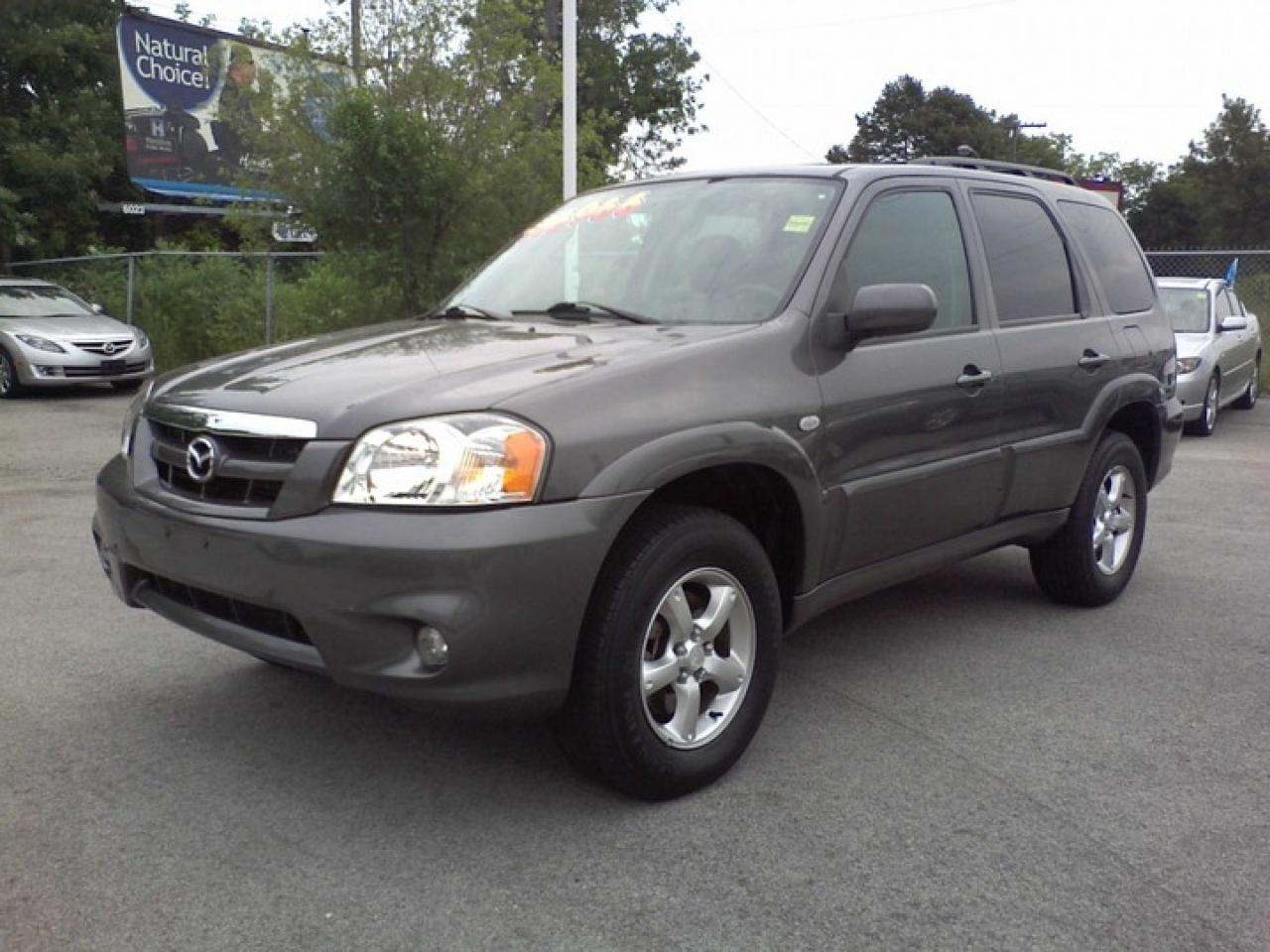 Used 2006 Mazda Tribute  for sale in Hamilton, ON