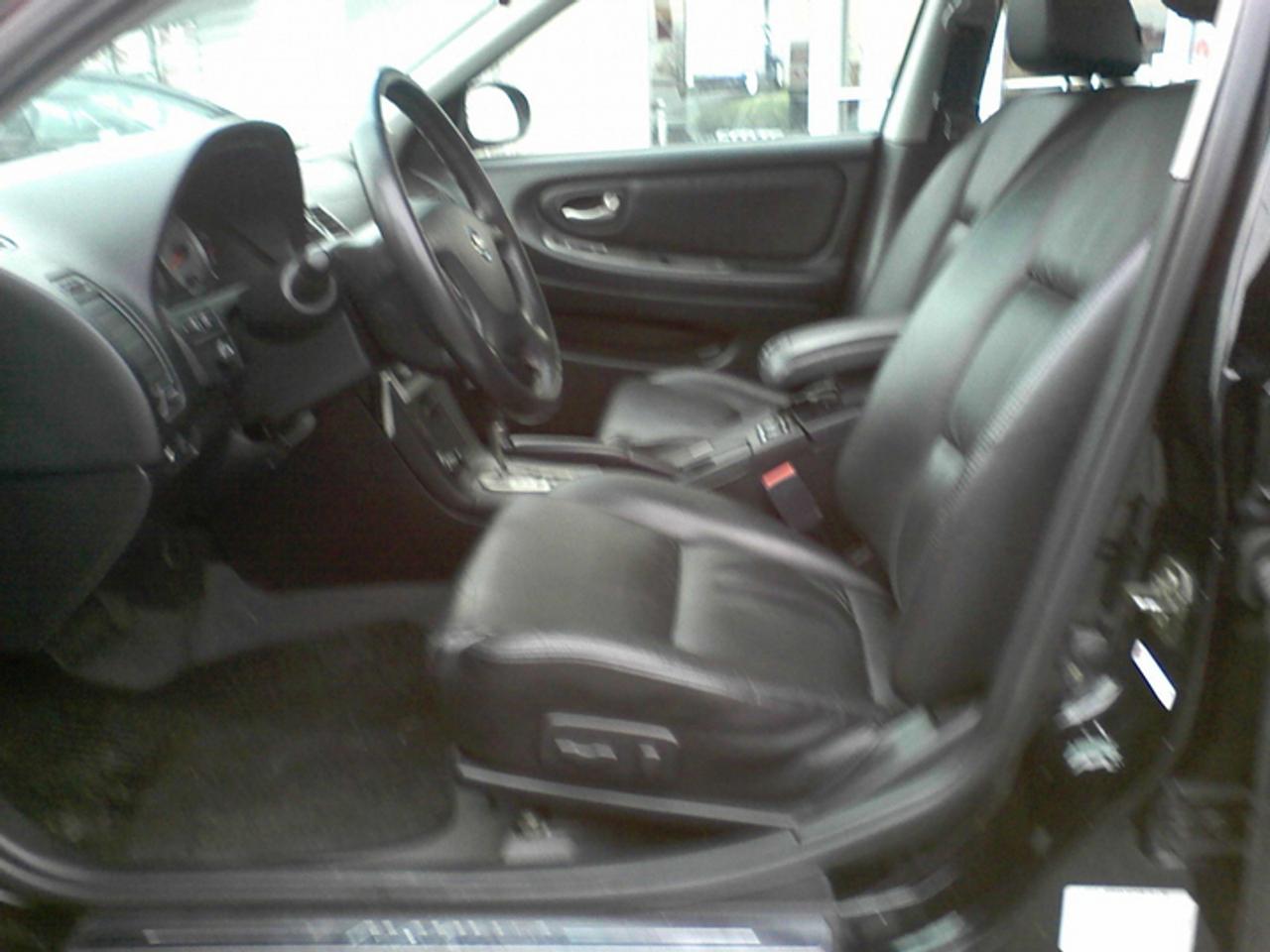 609350.9972443