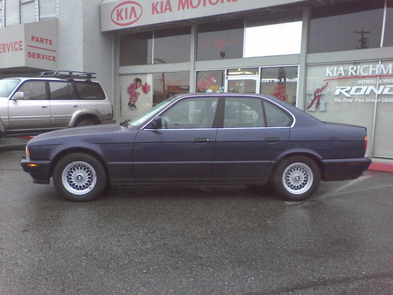 609354.9972900