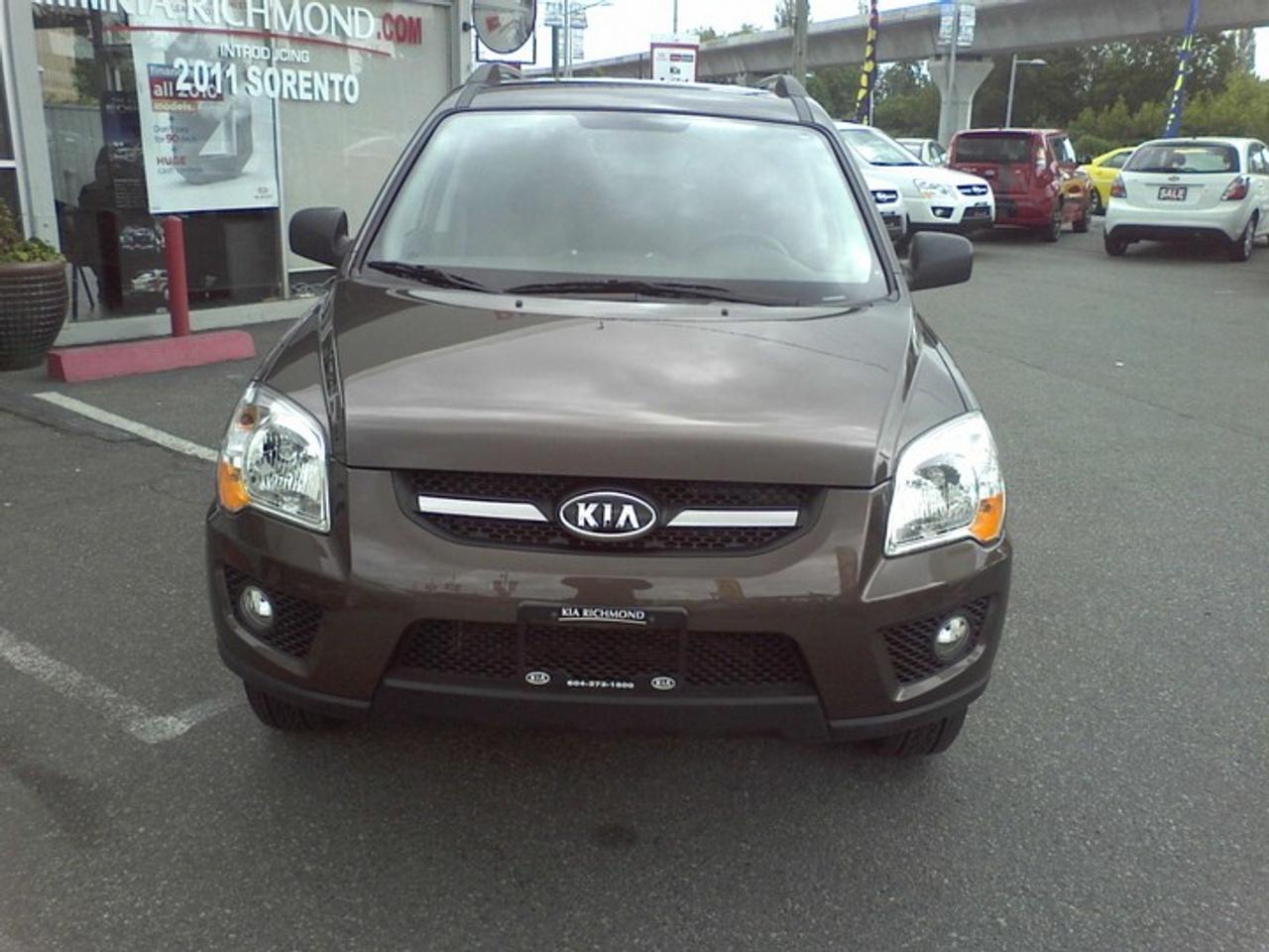 609379.9974616