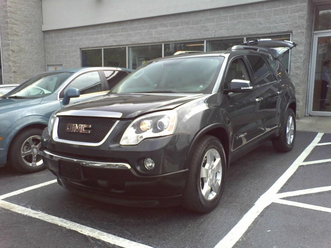 Used 2007 GMC Acadia  for sale in Markham, ON