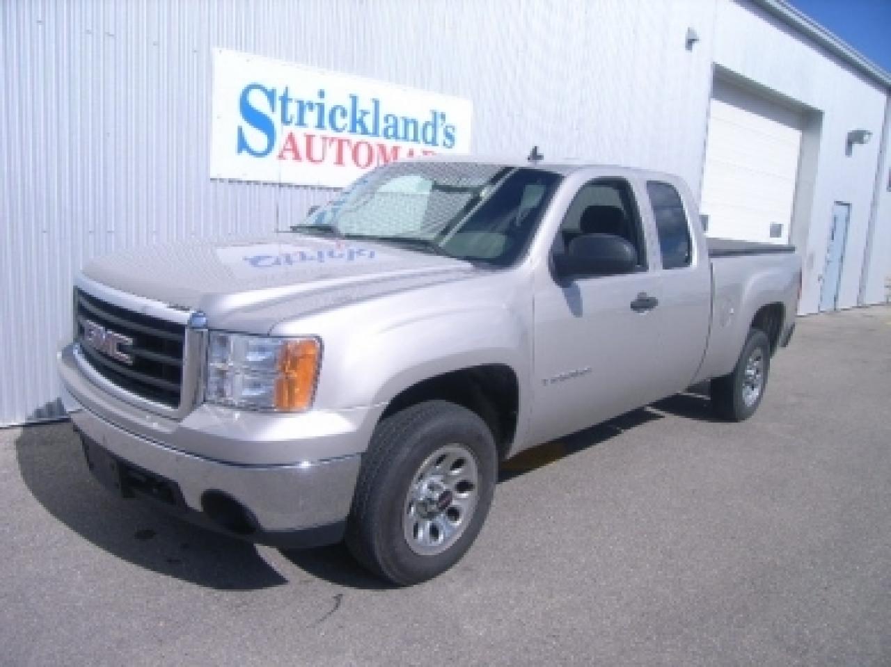 Used 2007 GMC Sierra SL EXTEND CAB for sale in Lakeshore, ON