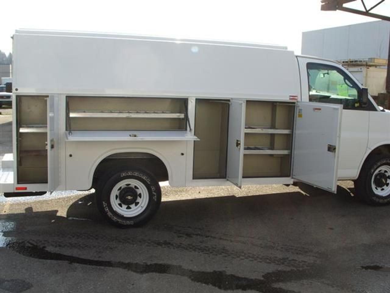 Used 2007 Chevrolet 3500 Knapheide Service Body for sale in Burnaby, BC