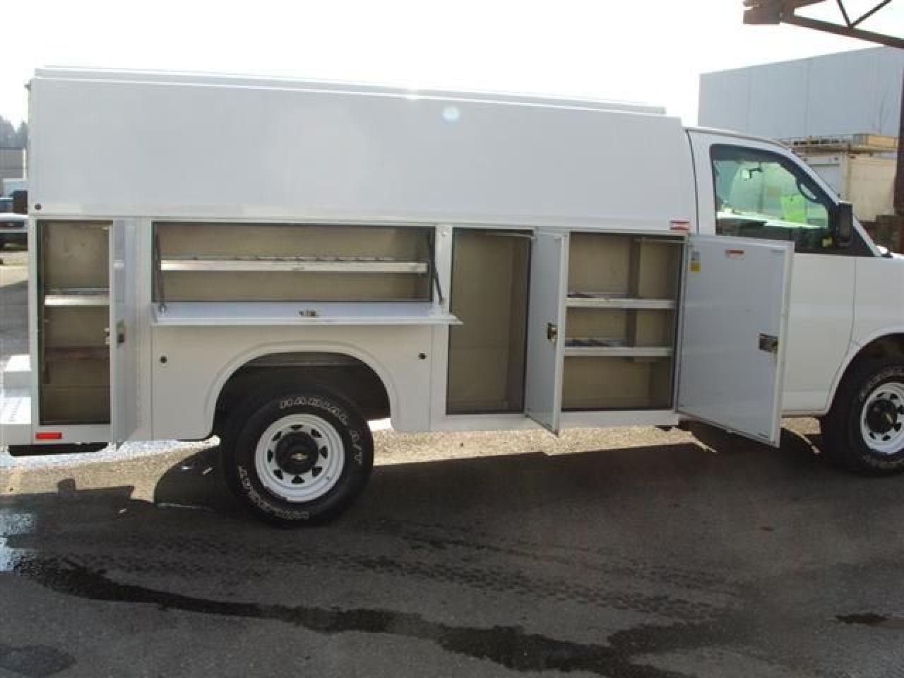 Used 2007 Chevrolet 3500 Knapheide Service Body for sale in Burnaby, BC