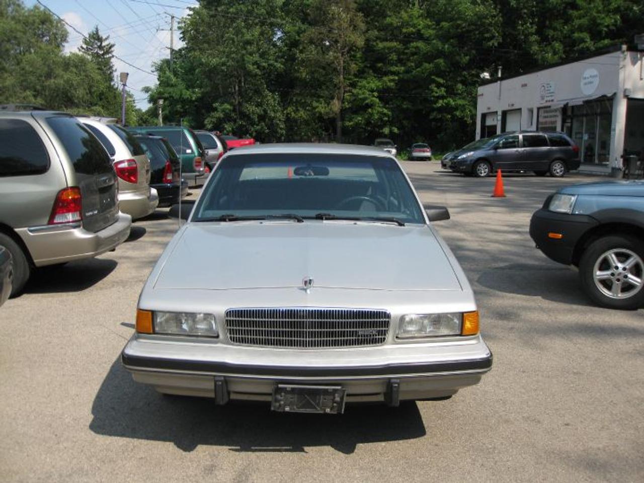 Used 1990 Buick Century Limited for sale in Grimsby, ON