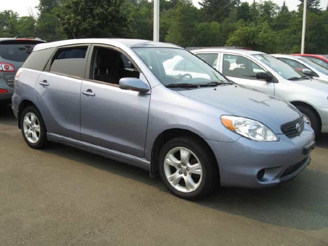 Used 2005 Toyota Matrix XR for sale in Courtenay, BC