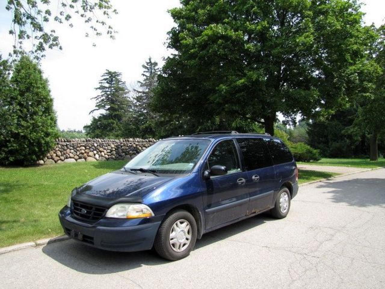 Used 2000 Ford Windstar LX RUNS GREAT!! 7 PASSENGER!! AS-IS!! Van for sale in Guelph, ON