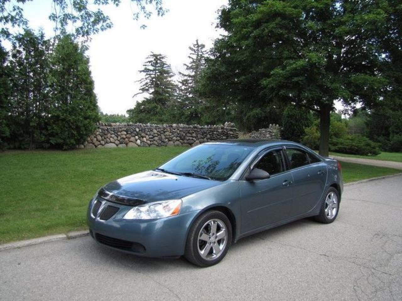 Used 2005 Pontiac G6 GT SEDAN!!  PANO SUNROOF!! CHROME!! Sedan for sale in Guelph, ON