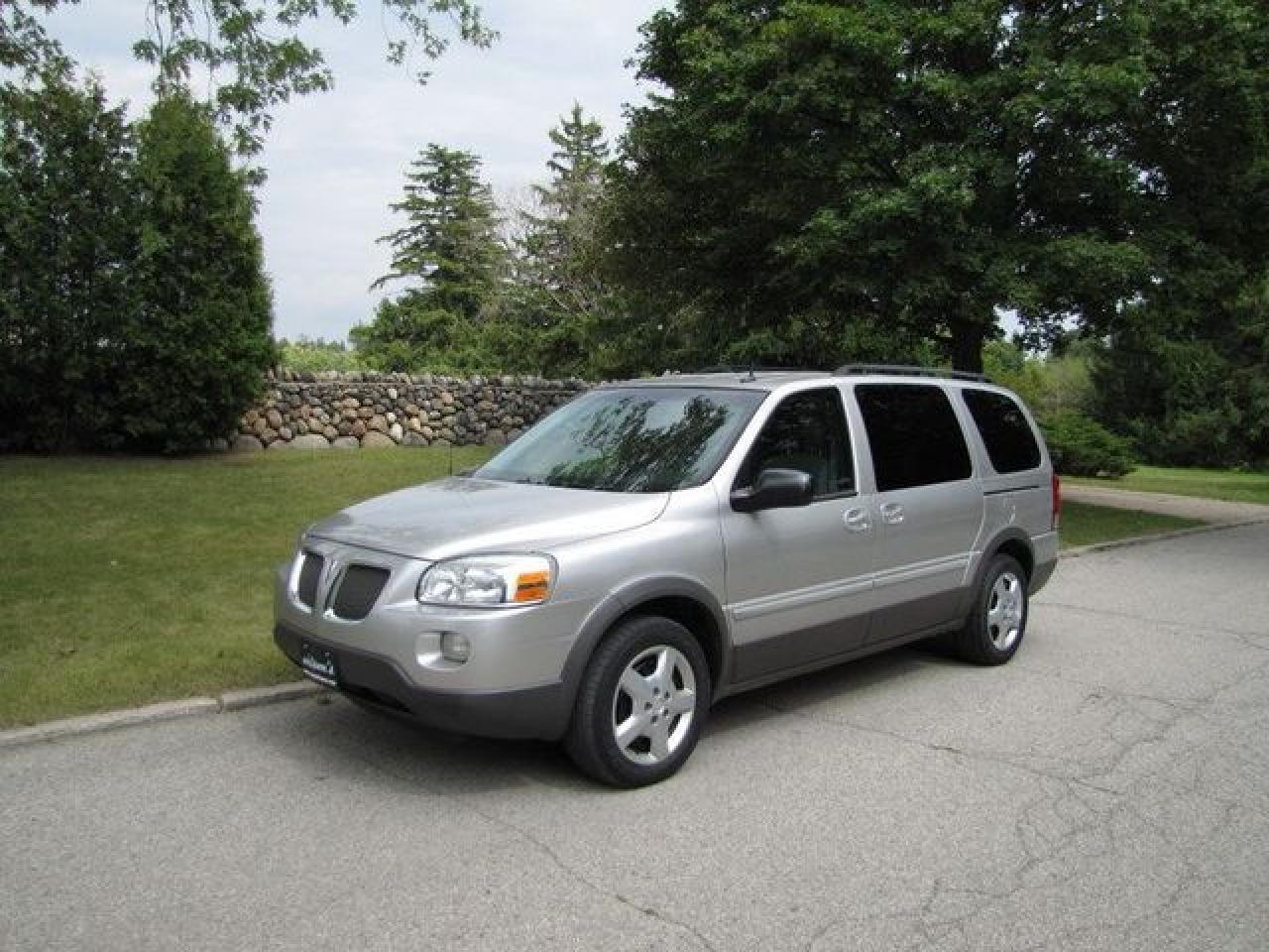 Used 2005 Pontiac Montana SV6 EXTD!! AS-IS ONLY $6995!! Van for sale in Guelph, ON