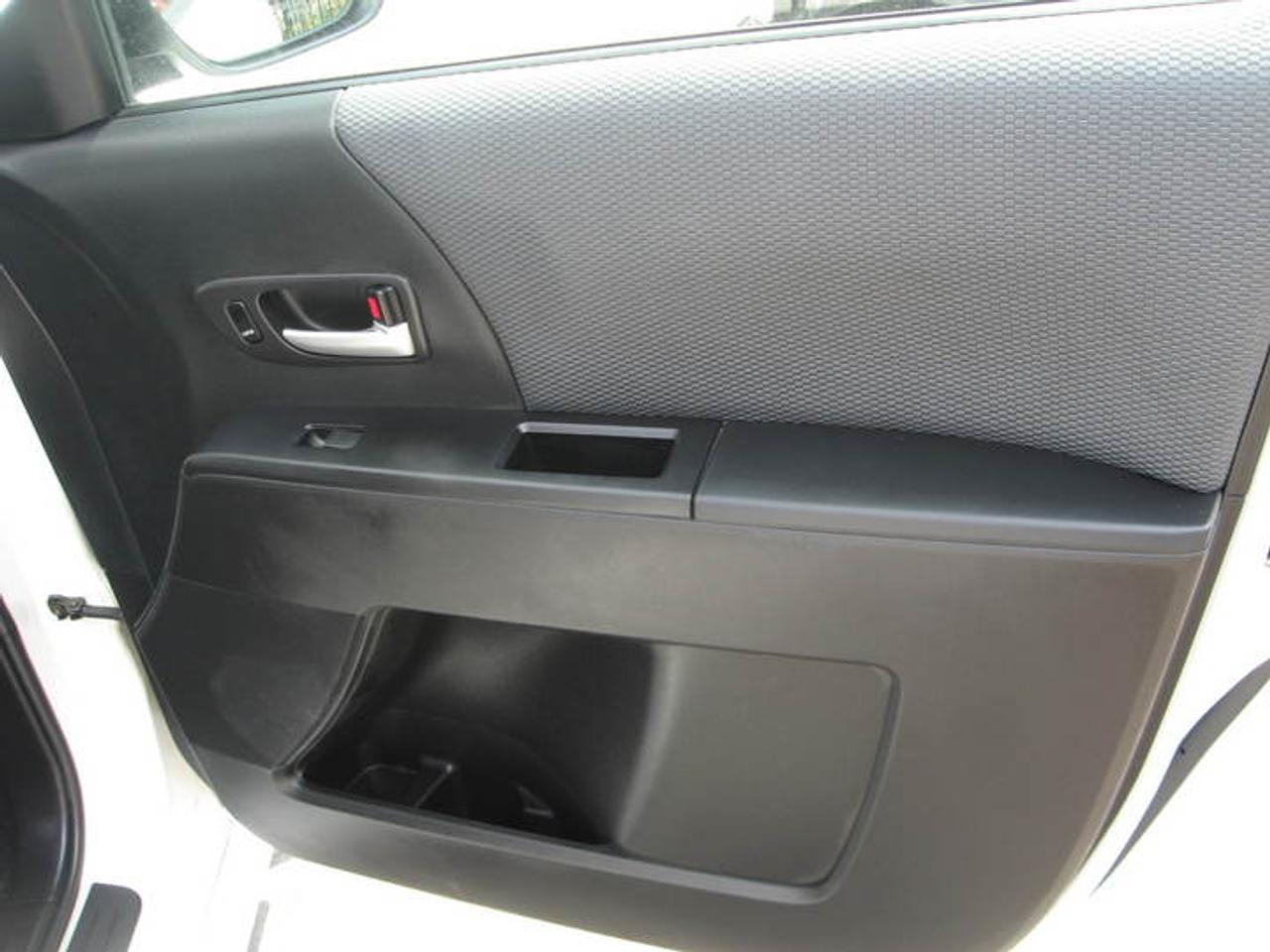 2007 Mazda Mazda5  Photo17