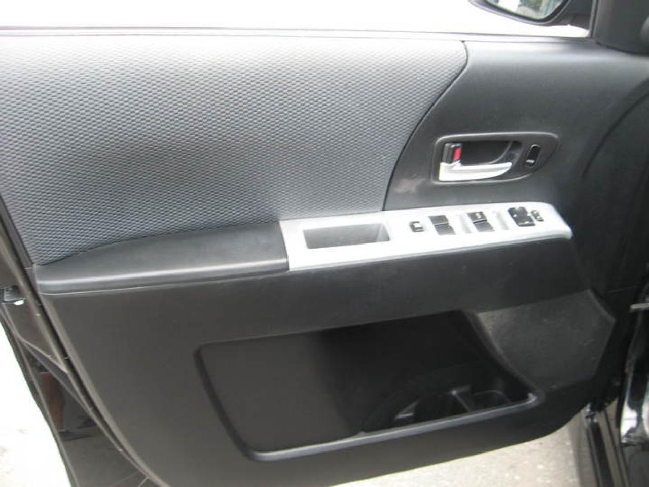 2006 Mazda Mazda5  Photo8