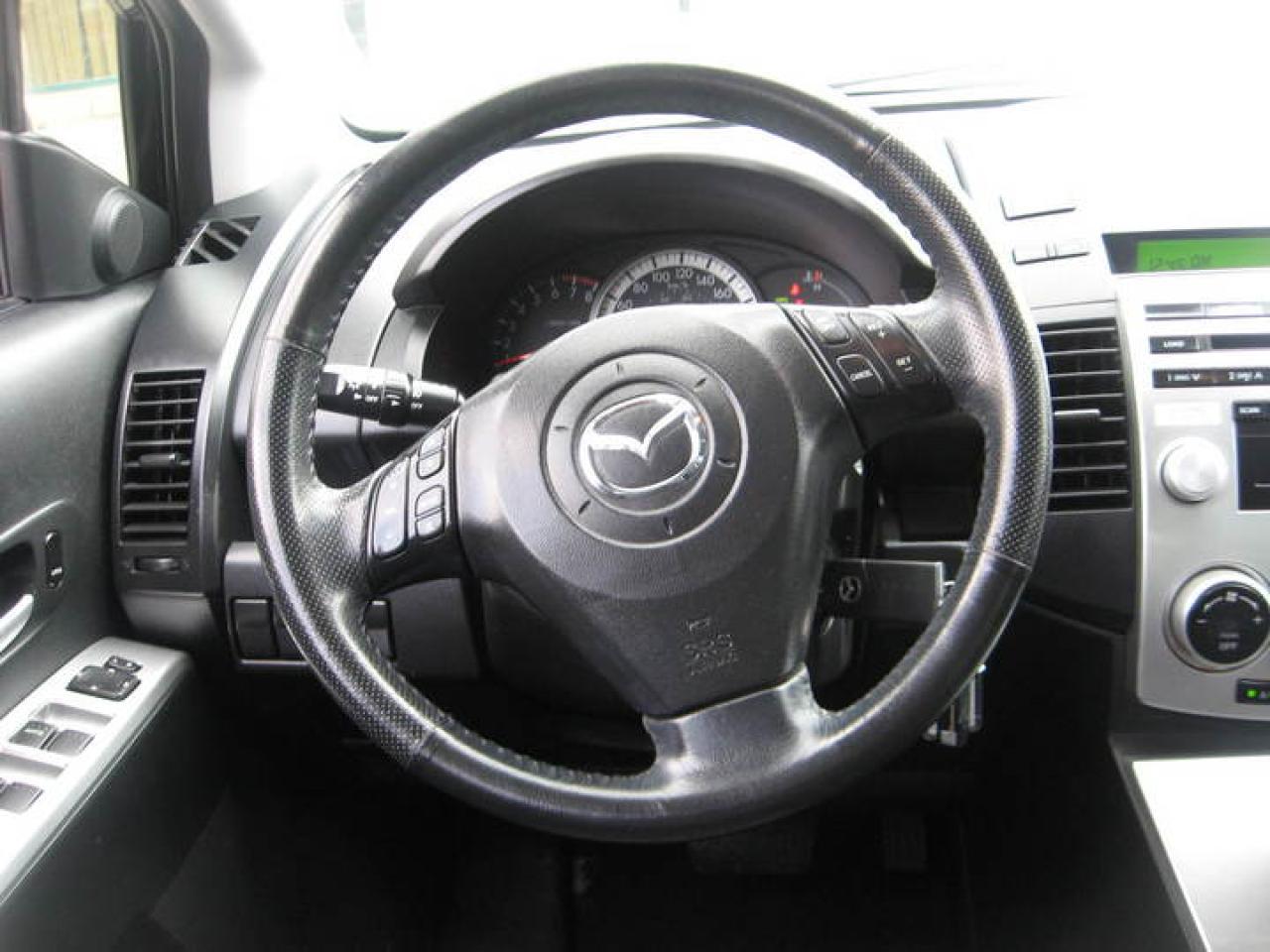 2006 Mazda Mazda5  Photo11