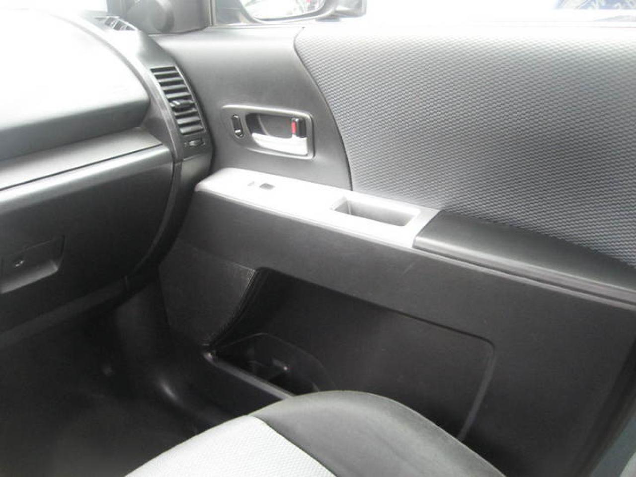 2006 Mazda Mazda5  Photo41