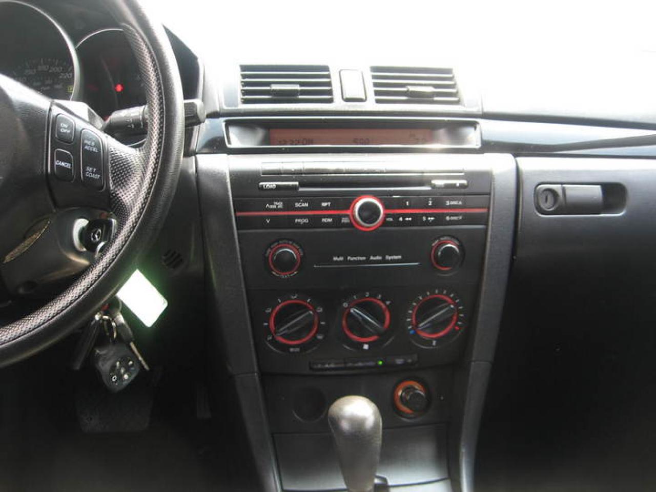 2006 Mazda Mazda3 Touring edition Photo40