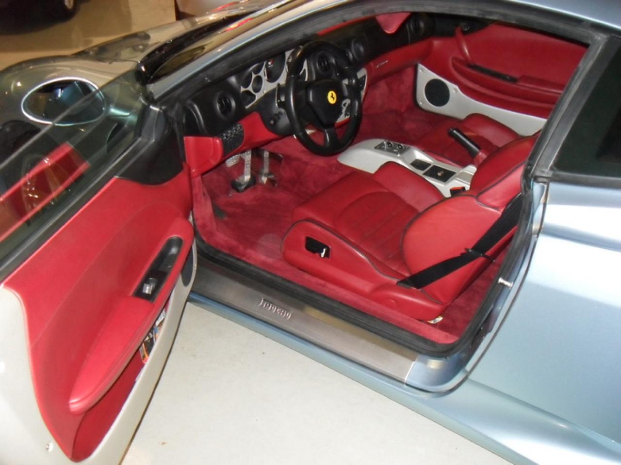 609877