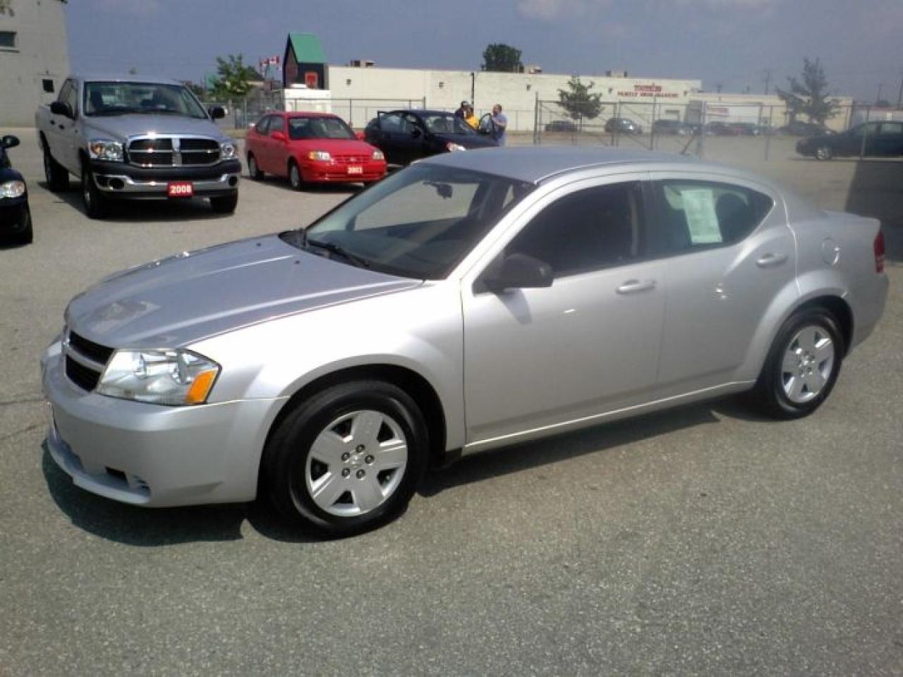 Used 2009 Dodge Avenger SE for sale in Brantford, ON