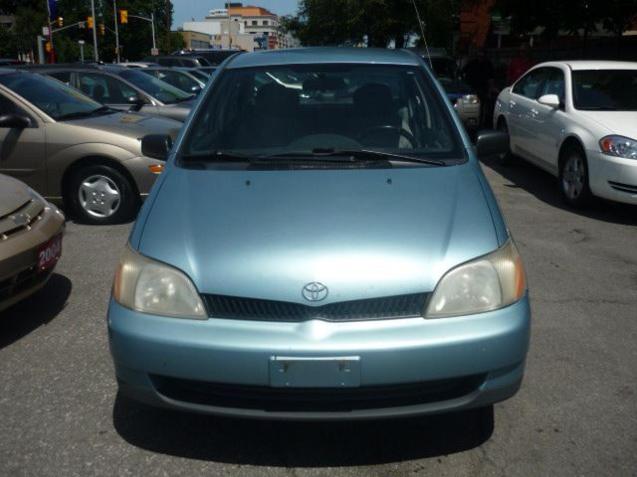 Used 2000 Toyota Echo Base for sale in Ottawa, ON