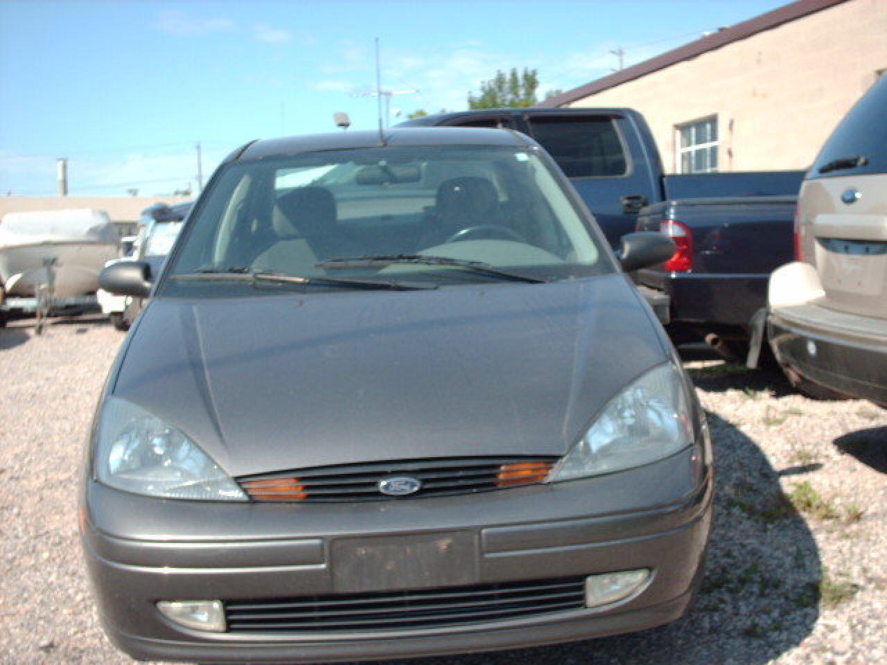 Used 2003 Ford Focus SES for sale in Oakville, ON