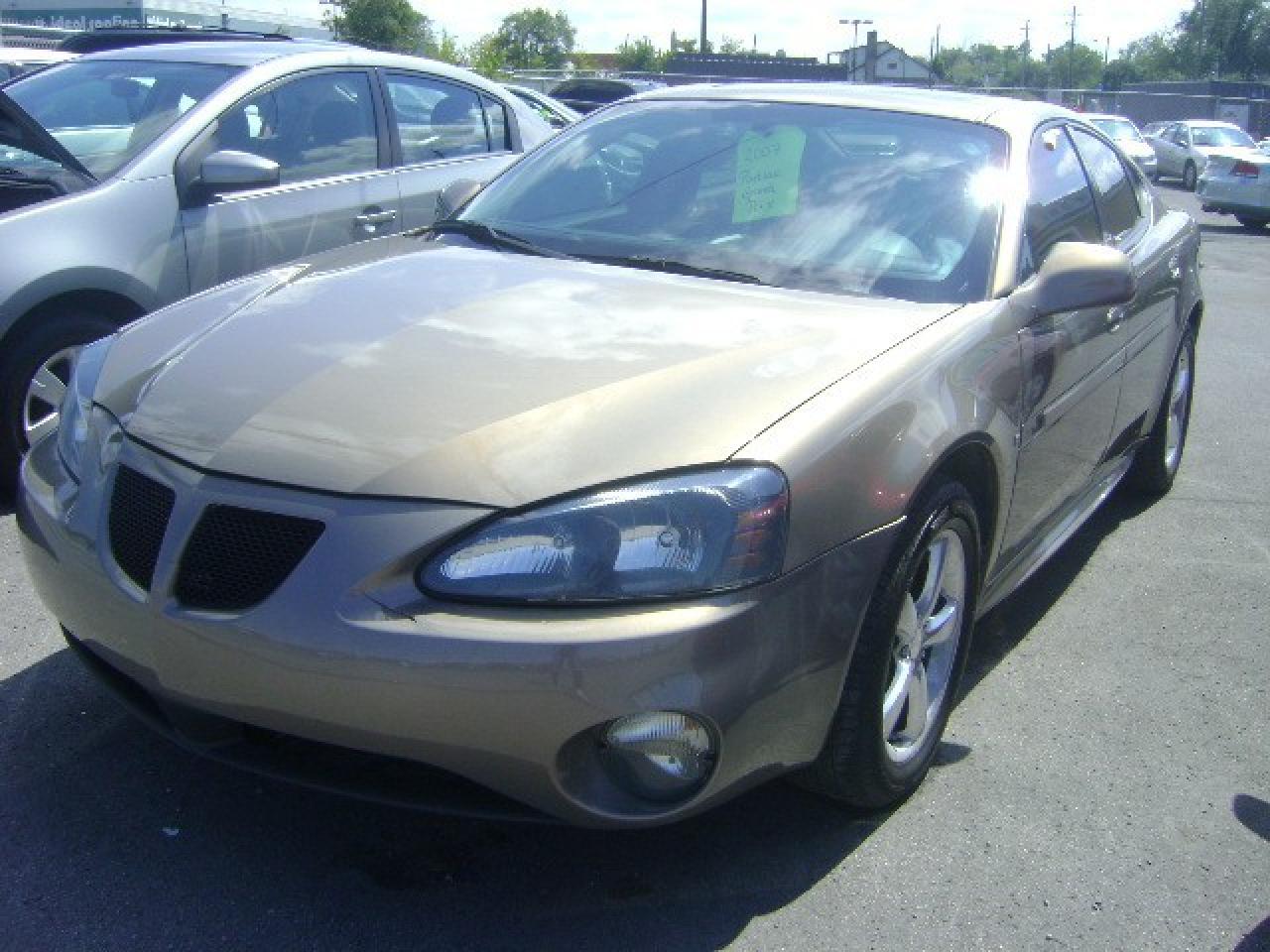 Used 2007 Pontiac Grand Prix GT for sale in Ottawa, ON