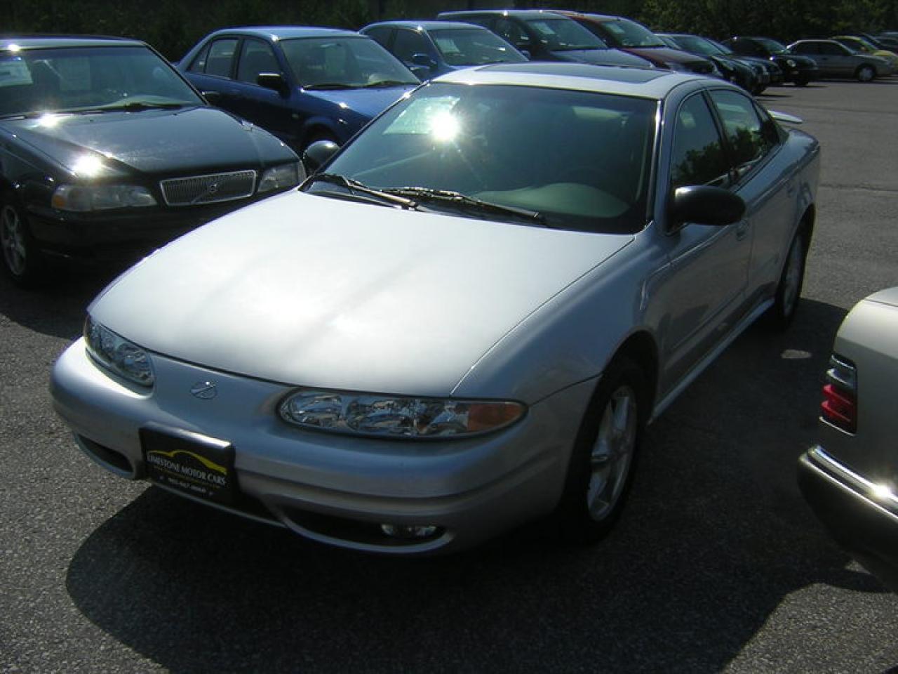 Used 2003 Oldsmobile Alero GL for sale in Newmarket, ON