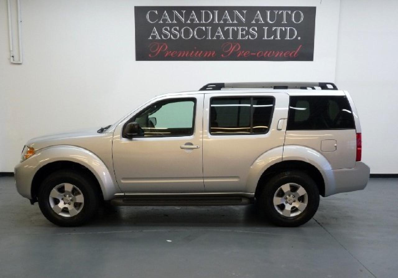 Used 2008 Nissan Pathfinder 4WD S for sale in Guelph, ON