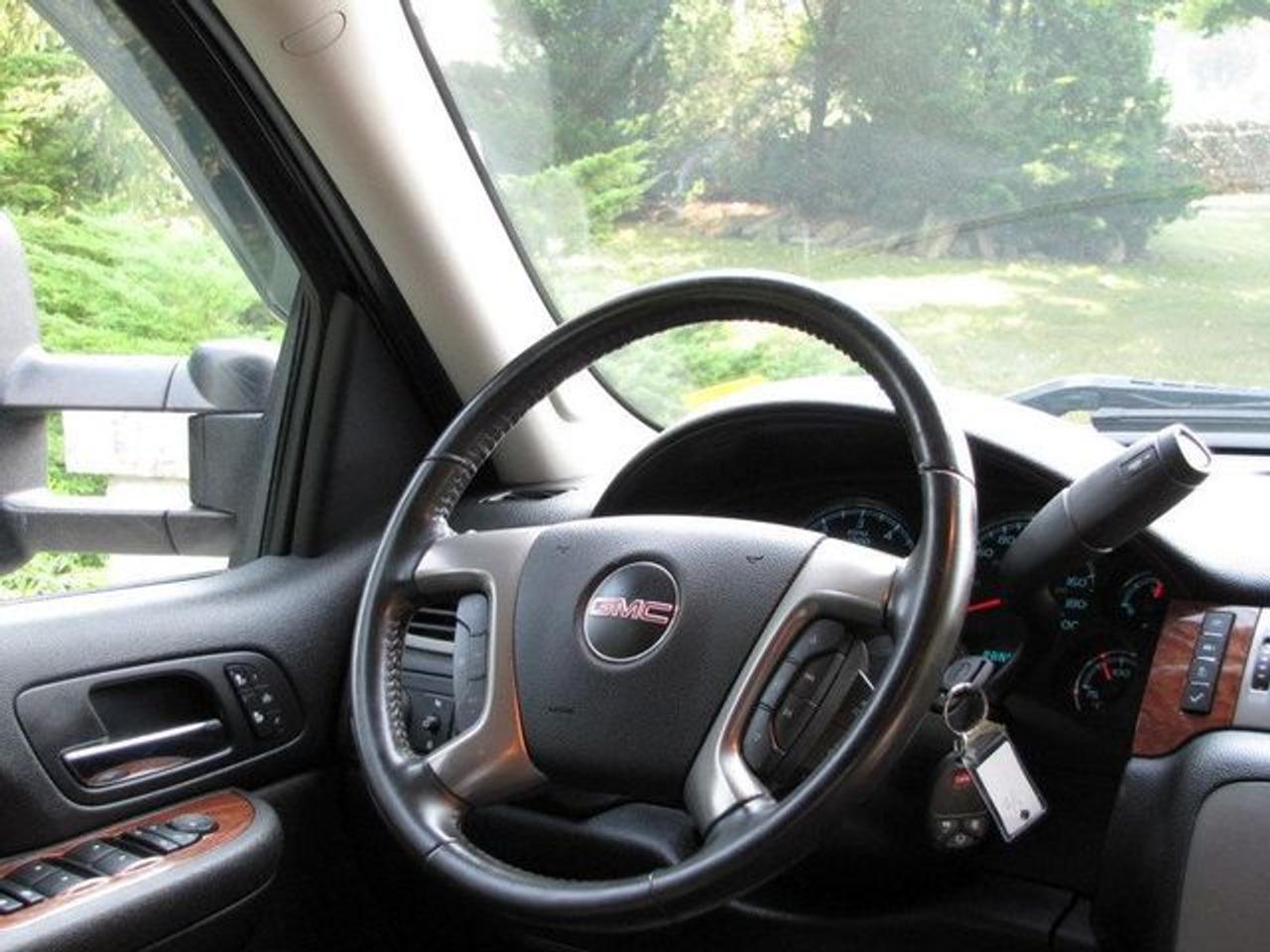 610795.10838400