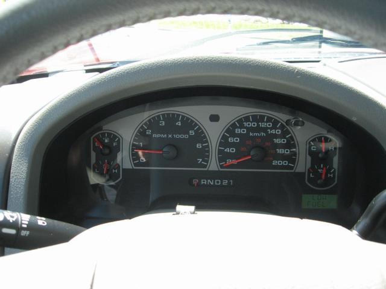 610825