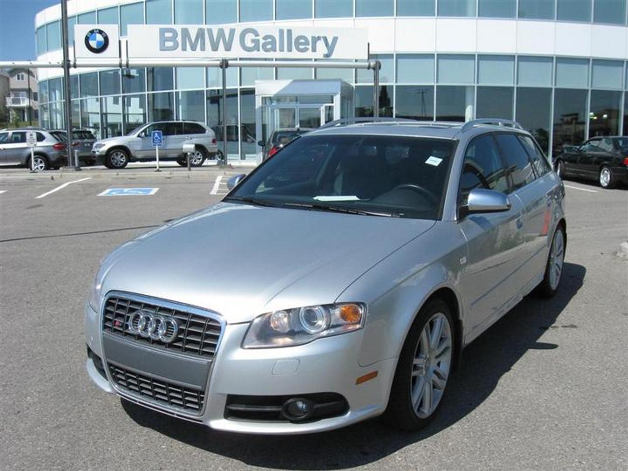 Audi Navigation Plus, Blue Tooth, Bose Premium Sound System w/AudioPilot, Convenience Package-S4, Manual Rear Side Sunshades, Rear Parktronic