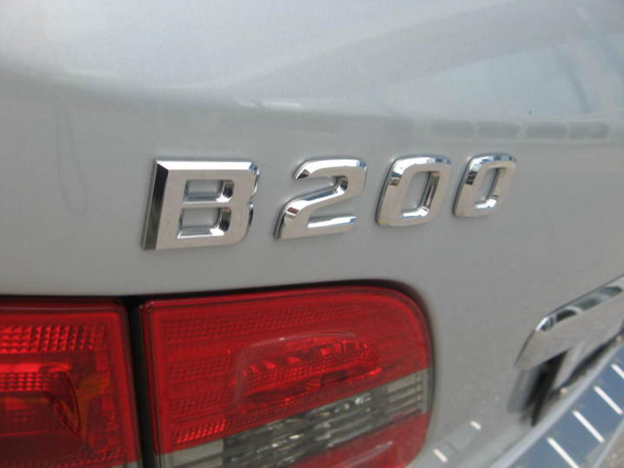 610957
