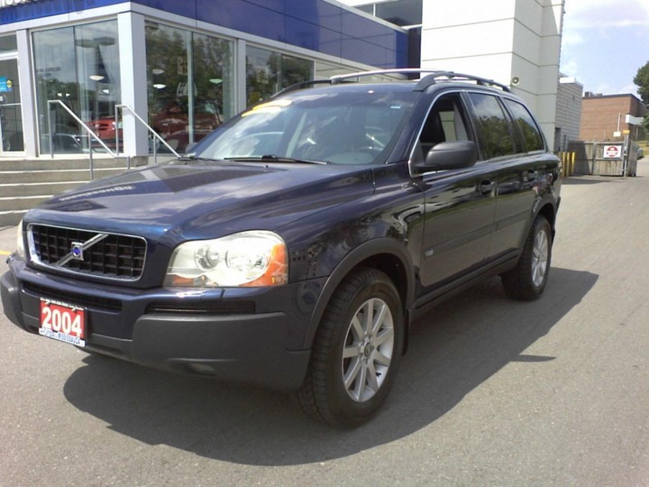 Used 2004 Volvo XC90 AWD-7 SEATS-DVD-PREMUIM PACK for sale in Mississauga, ON