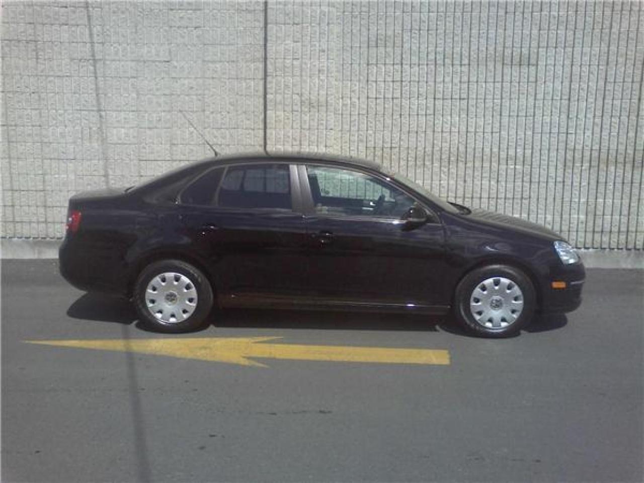 Used 2007 Volkswagen Jetta 2.5 for sale in Orleans, ON