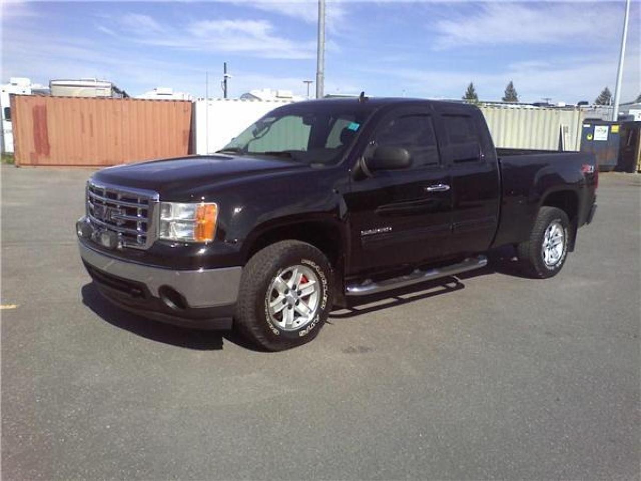 Used 2008 GMC Sierra 1500 SLE for sale in Orleans, ON