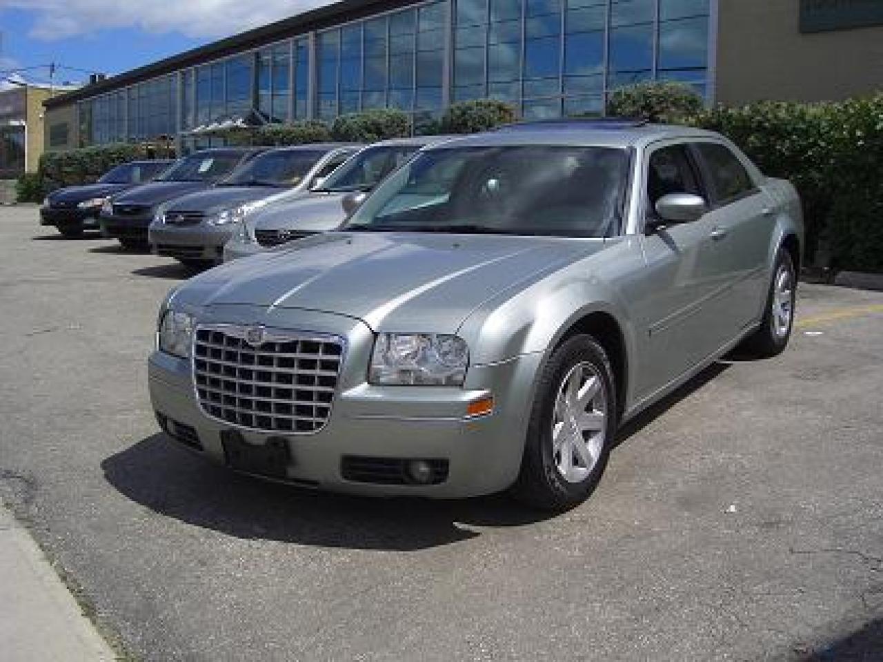 Used 2005 Chrysler 300  for sale in North York, ON