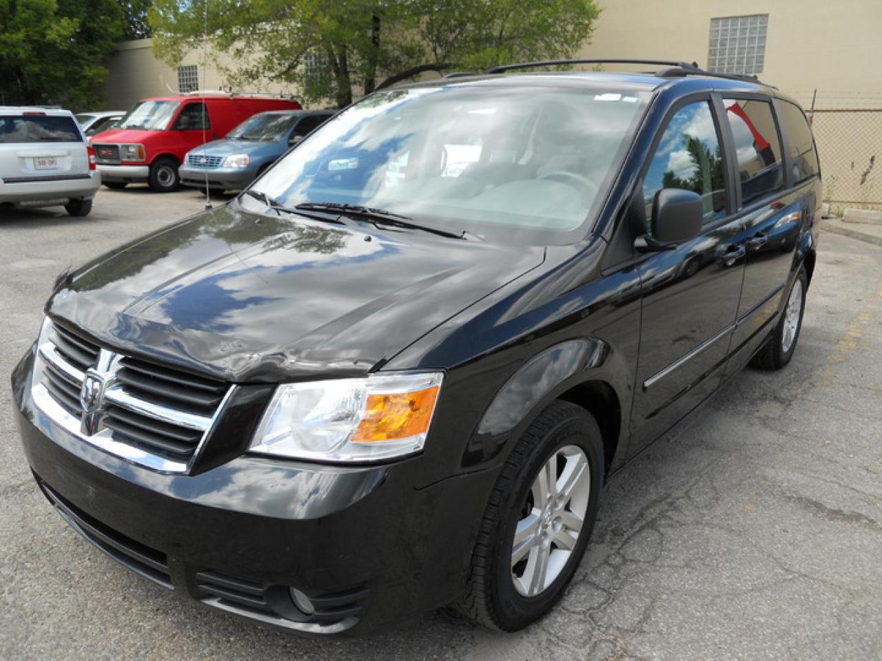 Used 2008 Dodge Grand Caravan SXT for sale in Brampton, ON