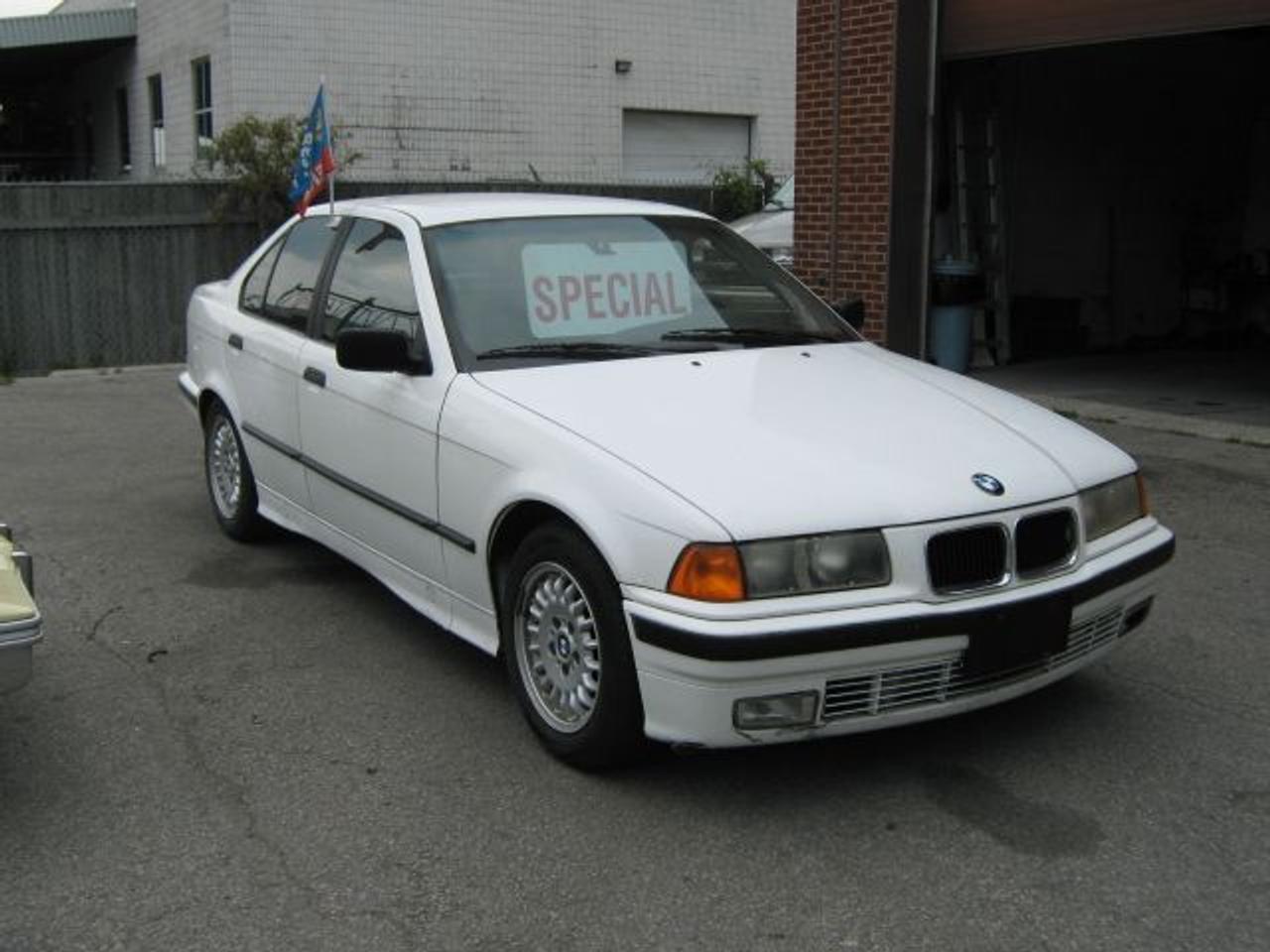 IN OUR COMPANY CARS UNDER 2000 MODELS SOLD AS-IT-IS.TRUE KMS.UNKNWON.(TKU)