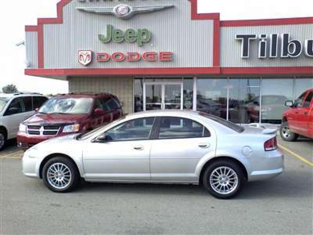 Used 2004 Chrysler Sebring LX for sale in Tilbury, ON