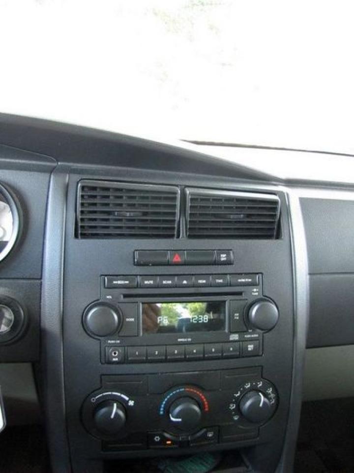 611423