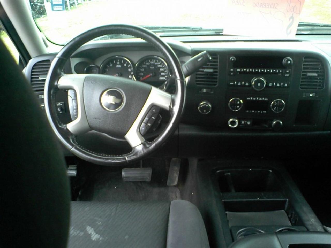 611567.10093548